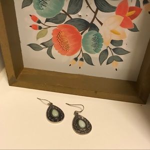 Light blue and silver Free People drop earrings